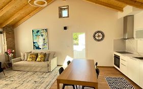 THE ORANGE TREE HOUSES - vista Pátio by Live&Stay